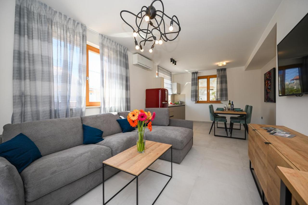 Casa Laurea Hotell Zaton  Exteriör bild