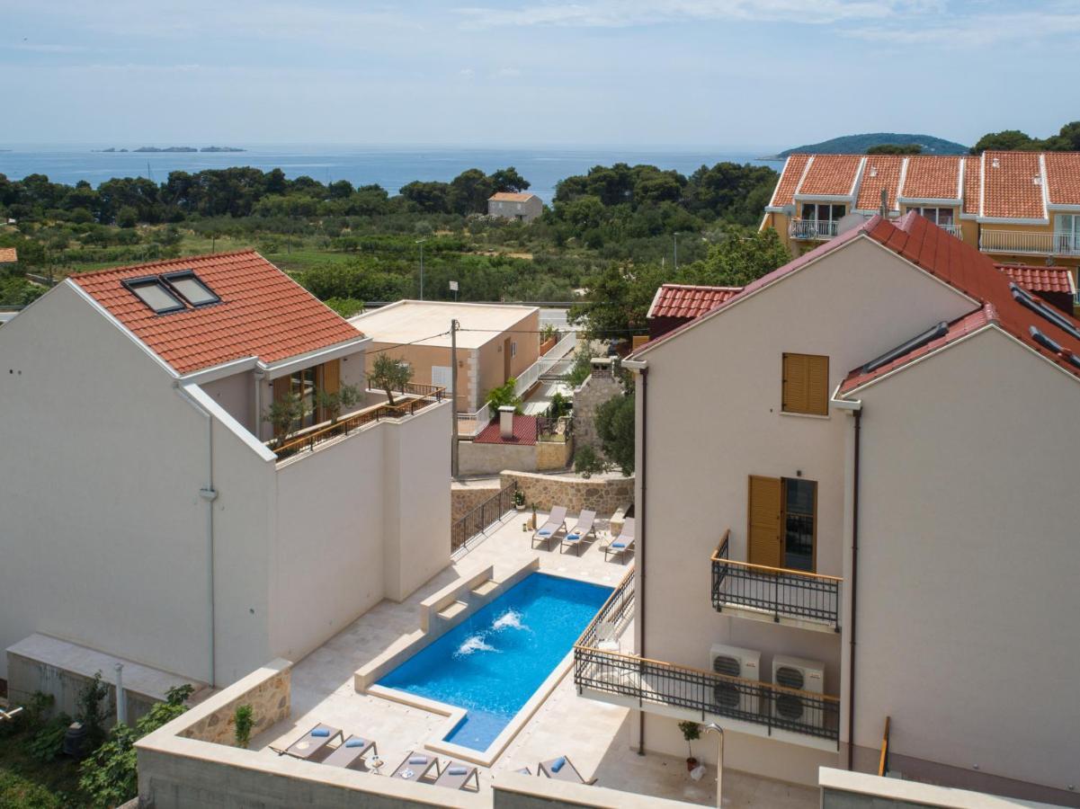 Casa Laurea Hotell Zaton  Exteriör bild